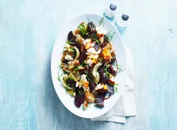 Bieten met ricotta en munt.