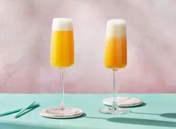 Bellini cocktail