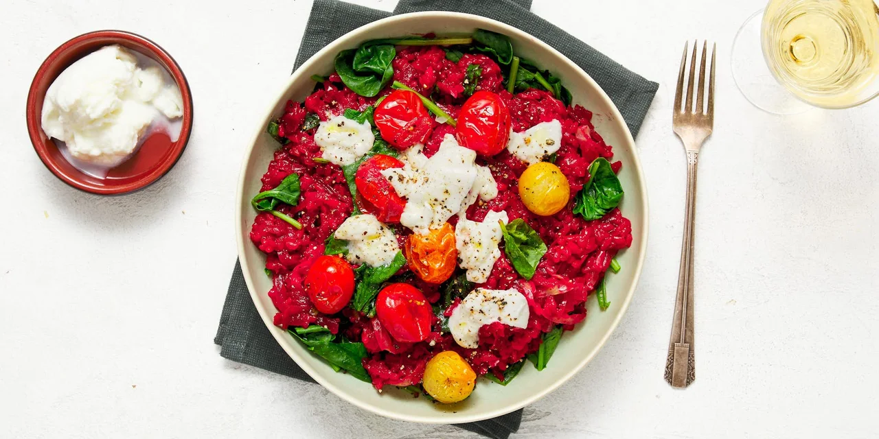 Bietenrisotto met geroosterde tomaatjes, spinazie en Buffelmozzarella uit Twente