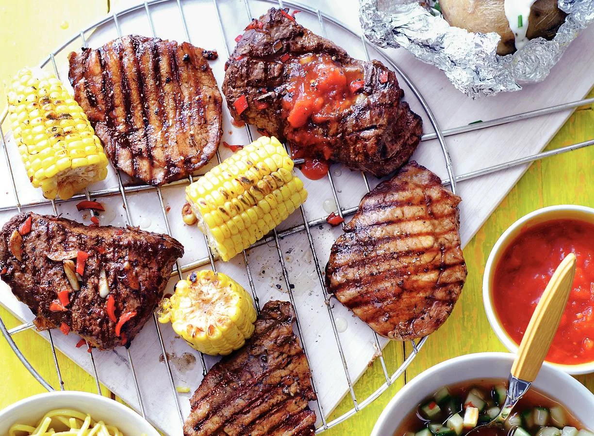 BBQ-filetlapjes gemarineerd in gember, soja en sesamolie