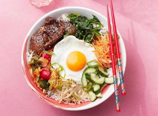 Bibimbap met kimchi